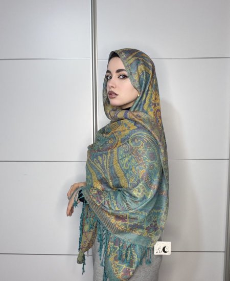 كشمير ازرق مع اخضر <br> <span class='text-color-warm'>سيتوفر قريبا❤️</span>